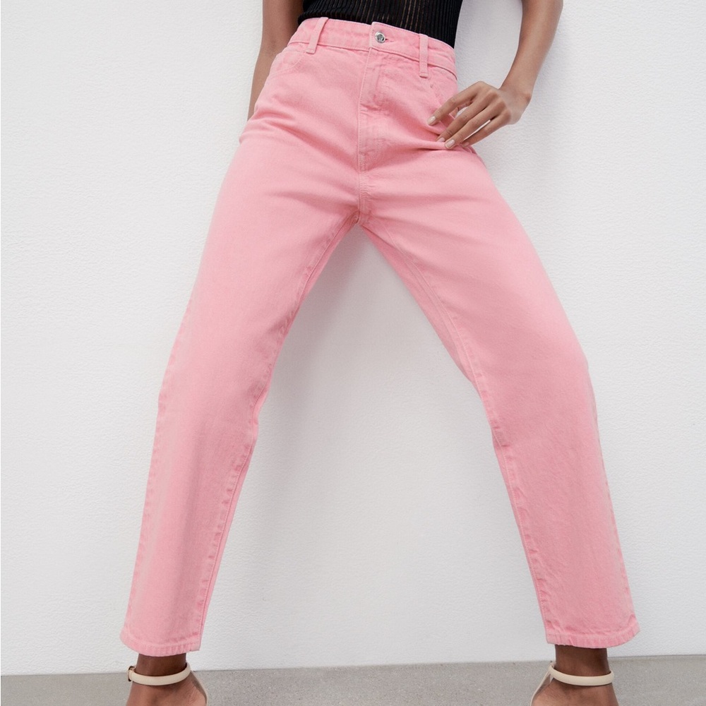 ZARA MOM FIT JEANS‎